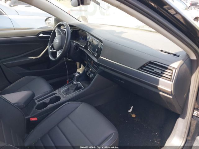 3VWEM7BU0RM040900 Volkswagen Jetta 1.5t Se