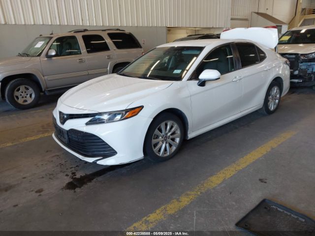 2018 TOYOTA CAMRY JTNB11HK0J3038079 Photo 1
