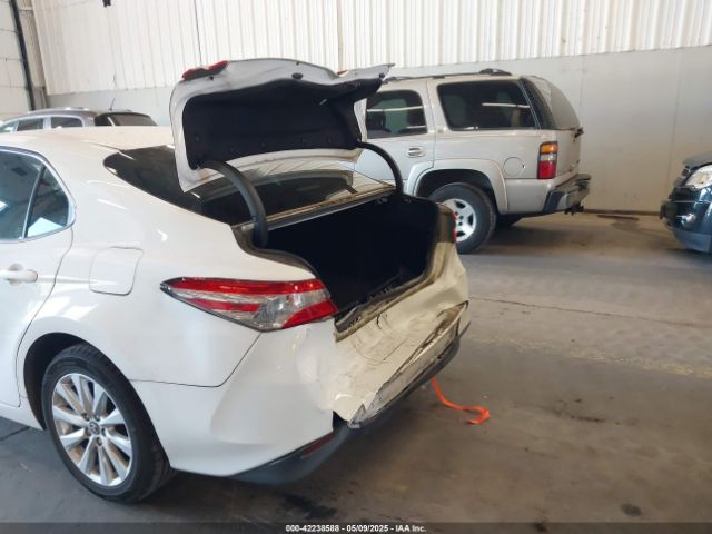 2018 TOYOTA CAMRY JTNB11HK0J3038079 Photo 5