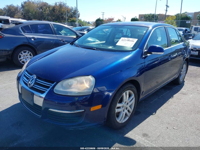 2007 Volkswagen Jetta 2.5 მანქანა იყიდება აუქციონზე, vin: 3VWDF71K67M134993, აუქციონის ნომერი: 42238606