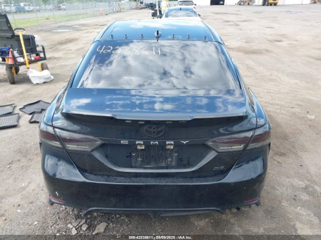 4T1B11HKXKU755763 Toyota CAMRY SE