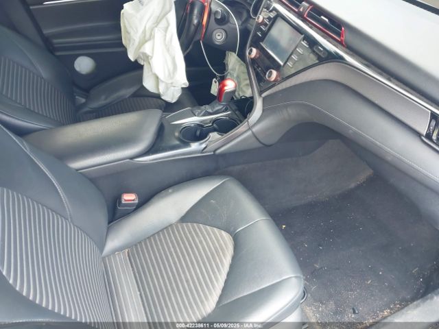 4T1B11HKXKU755763 Toyota CAMRY SE