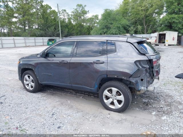 3C4NJDBB9LT129693 Jeep 2020