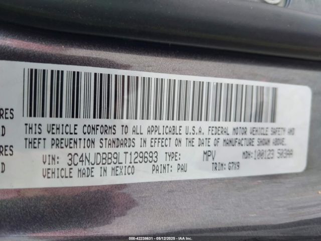 3C4NJDBB9LT129693 Jeep 2020