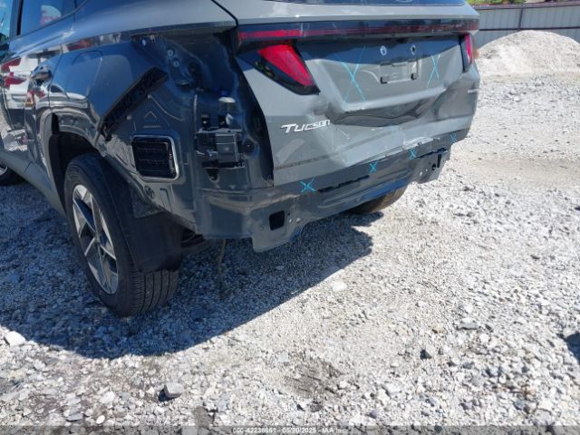 5NMJBCDE9SH482069 Hyundai TUCSON SEL
