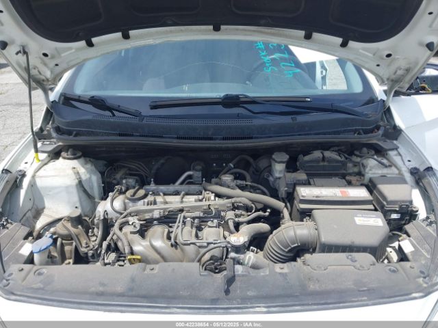KMHCT5AE4GU262761 Hyundai ACCENT SE