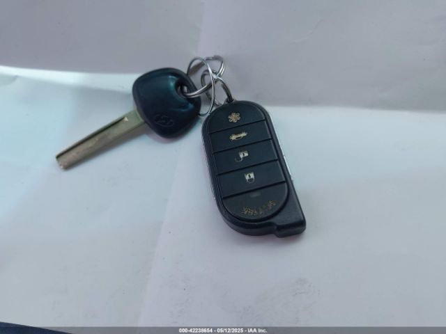 KMHCT5AE4GU262761 Hyundai ACCENT SE