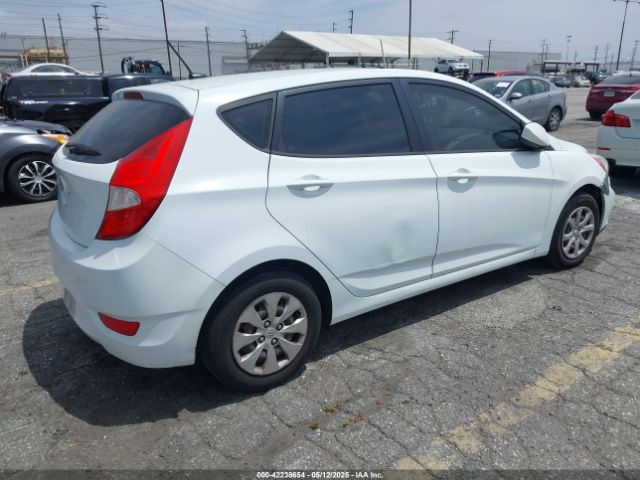 KMHCT5AE4GU262761 Hyundai ACCENT SE