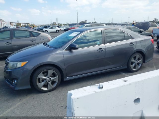 4T1BF1FK0EU851412 Toyota Camry Se Sport