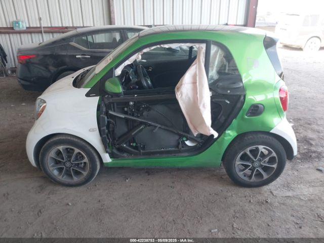 WMEFJ9BA8HK231165 Smart Fortwo Electric Drive Passion/prime/pure