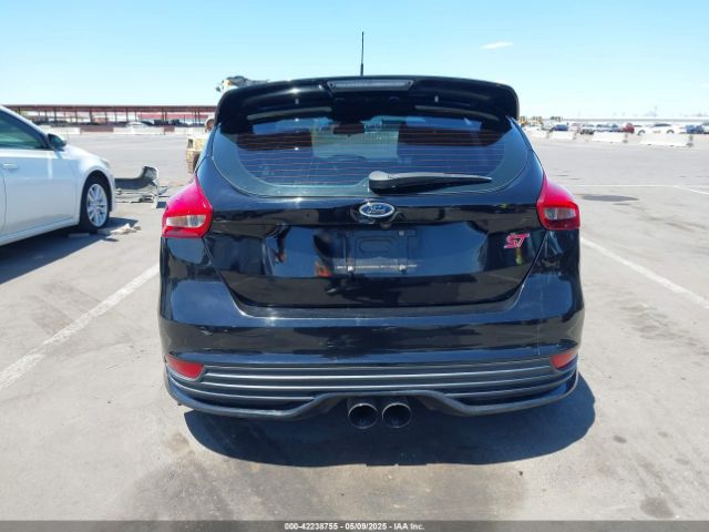 1FADP3L91HL263929 Ford FOCUS ST