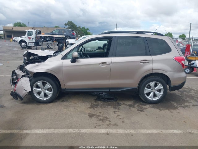 Subaru Forester 2.5i Premium 2014 JF2SJAEC5EH543465 Image 14