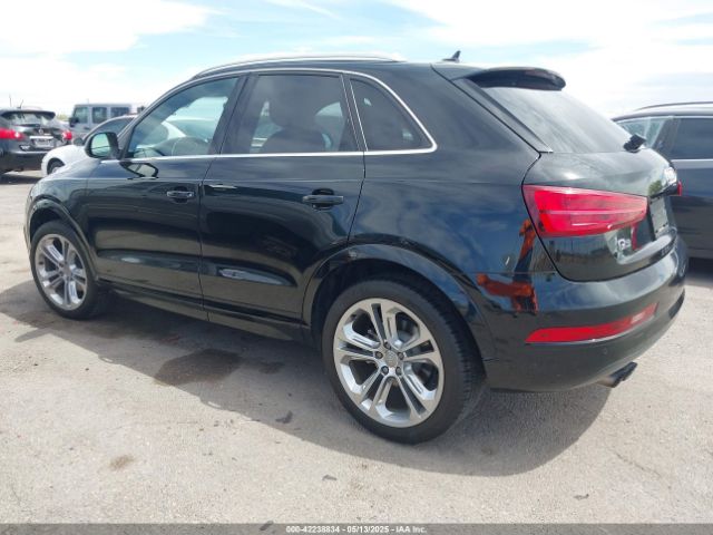 WA1HCCFS3HR013914 Audi Q3 2.0t Premium