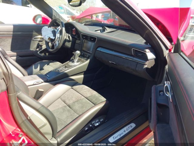 2016 PORSCHE 911 WP0BB2A99GS136573 Photo 4