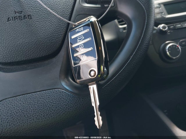 3KPFK4A78JE192705 KIA mpi nu