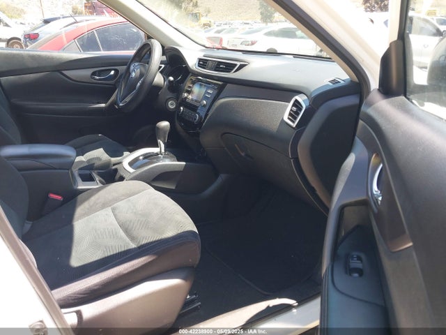 JN8AT2MT5GW007405 Nissan ROGUE S