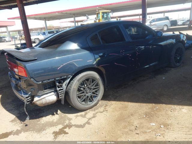 2C3CDXHG9EH104098 Dodge Charger Sxt