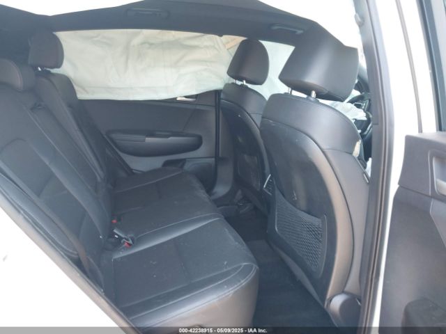 KNDP63AC3L7743836 KIA SPORTAGE S