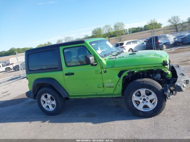 1C4HJXAN0KW661787 Jeep Wrangler Sport S 4x4