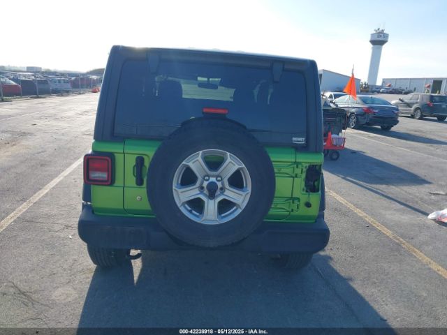1C4HJXAN0KW661787 Jeep Wrangler Sport S 4x4