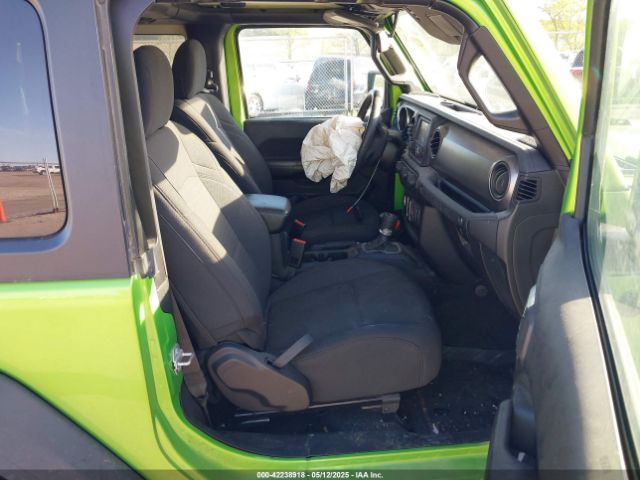 1C4HJXAN0KW661787 Jeep Wrangler Sport S 4x4