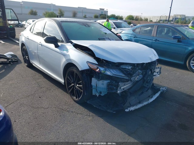 4T1K61AK1MU585677 Toyota CAMRY XSE