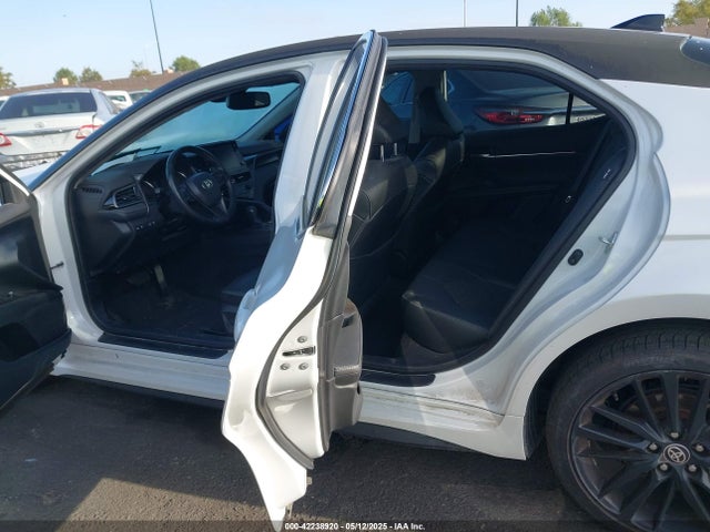 4T1K61AK1MU585677 Toyota CAMRY XSE