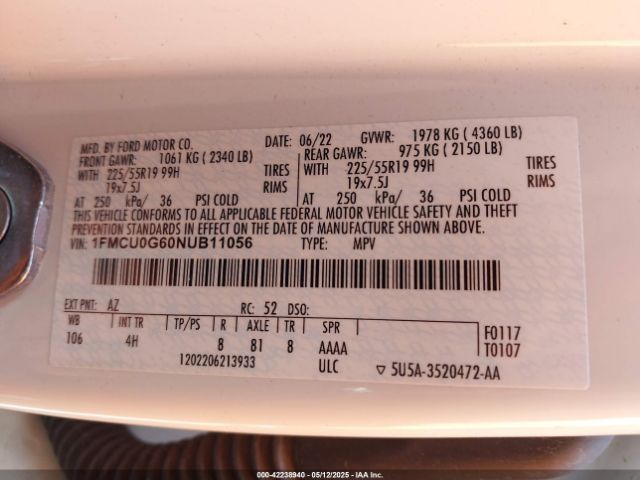 1FMCU0G60NUB11056 Ford ESCAPE SE