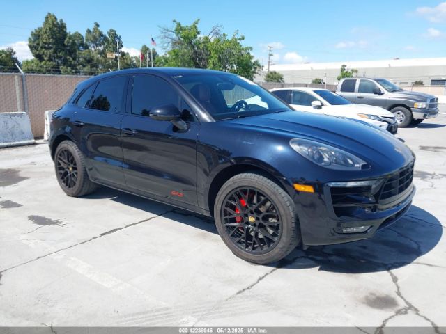 2017 PORSCHE MACAN WP1AG2A55HLB53391 Photo 0