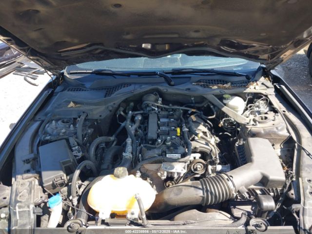 1FATP8UH5N5133246 Ford 4v