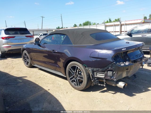 1FATP8UH5N5133246 Ford 4v