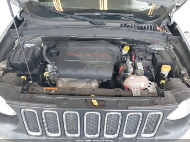 ZACCJBBB2HPG35957 Jeep Renegade Latitude 4x4