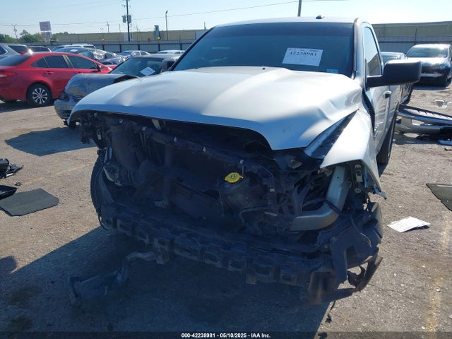 3C6JR6AG2GG262141 RAM 2016