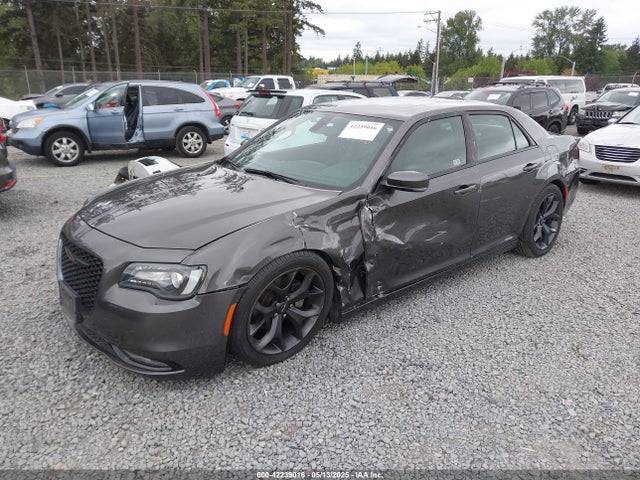 Chrysler 300 300s 2023 2C3CCABG1PH561239 Image 2
