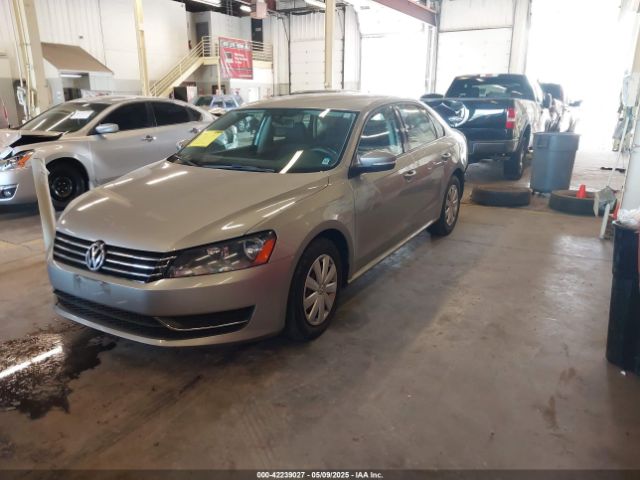2013 VOLKSWAGEN PASSAT 1VWAP7A38DC014523 Photo 1