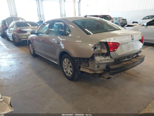 2013 VOLKSWAGEN PASSAT 1VWAP7A38DC014523 Photo 2