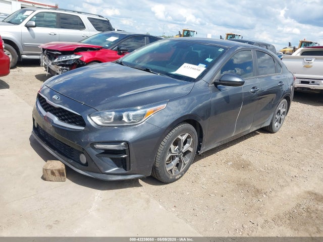 KIA Forte Lxs 2019 3KPF24AD7KE090450 Image 2