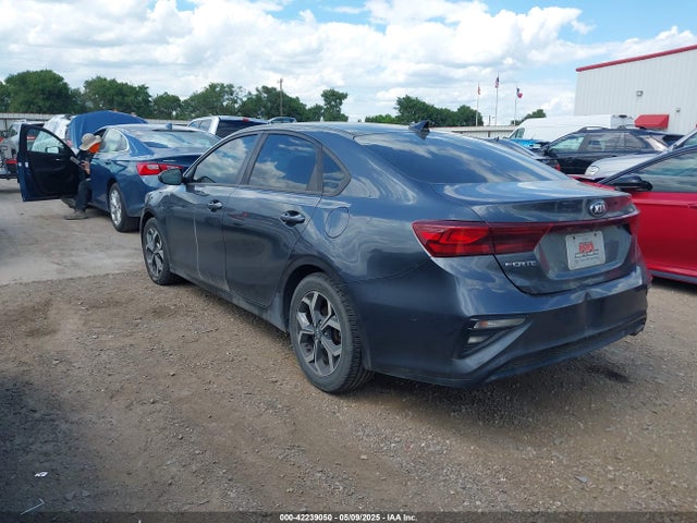 KIA Forte Lxs 2019 3KPF24AD7KE090450 Image 3