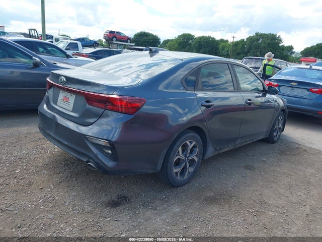 KIA Forte Lxs 2019 3KPF24AD7KE090450 Image 4