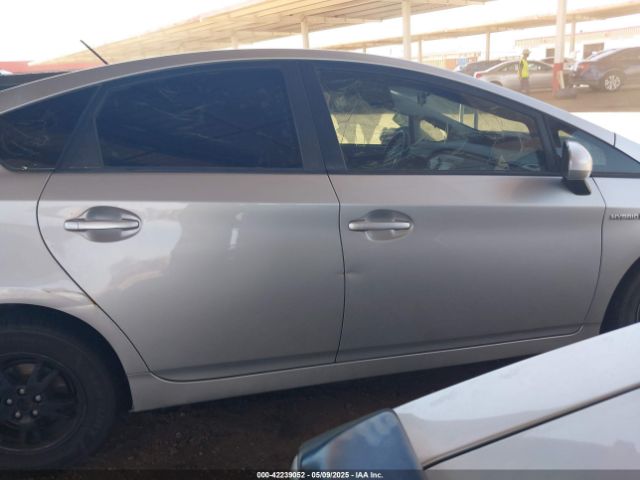 JTDKN3DU9F1879882 Toyota Prius