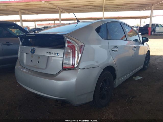 JTDKN3DU9F1879882 Toyota Prius