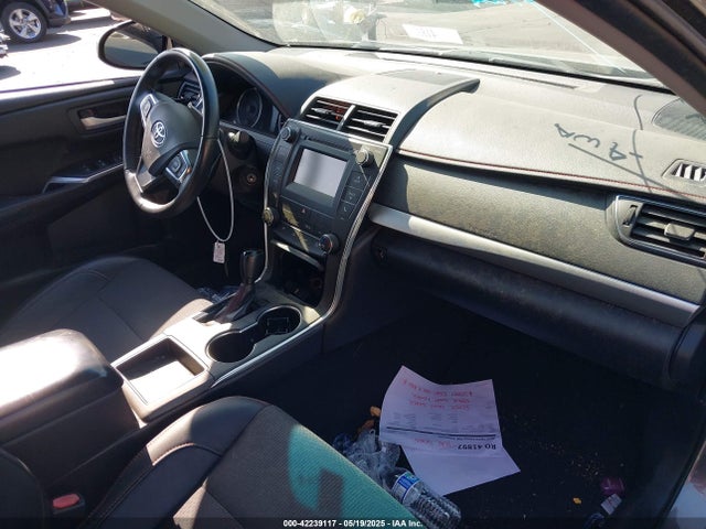 4T1BF1FKXHU814310 Toyota CAMRY SE