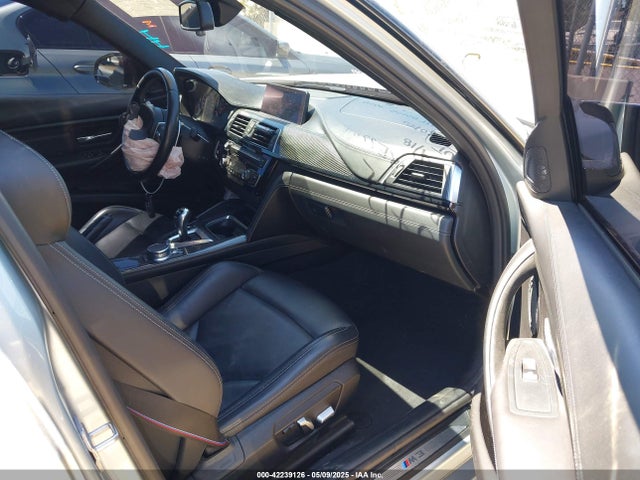 WBS8M9C58J5J78142 BMW 2018