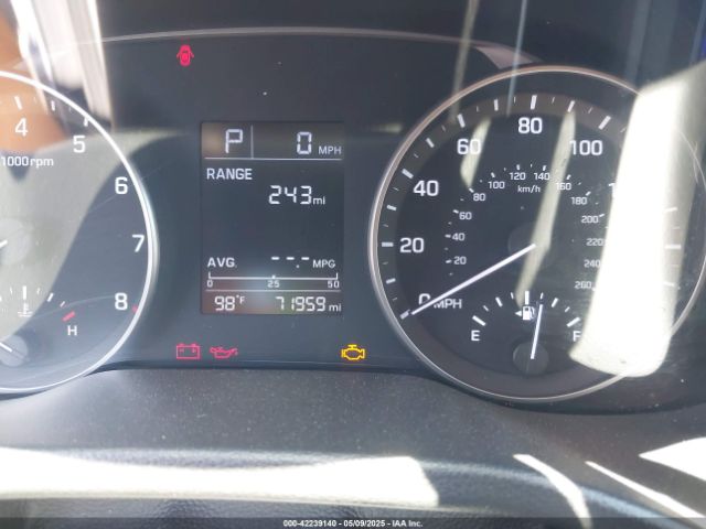 5NPD84LF9HH090927 Hyundai ELANTRA SE