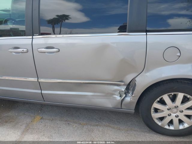 2014 CHRYSLER TOWN & COUNTRY 2C4RC1BG3ER126512 Photo 5