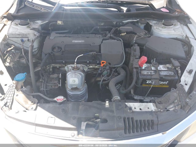 1HGCR2F32HA005031 Honda ACCORD LX