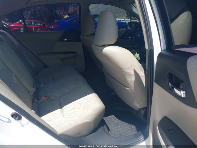 1HGCR2F32HA005031 Honda ACCORD LX