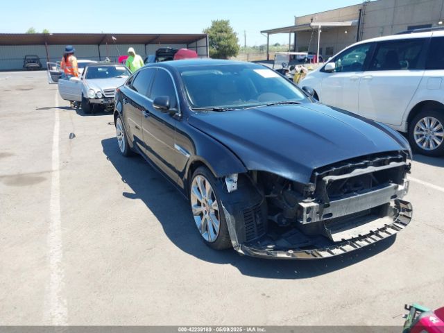 2016 JAGUAR XJ SAJWA2G76G8V97013 Photo 0