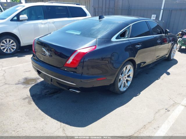2016 JAGUAR XJ SAJWA2G76G8V97013 Photo 3