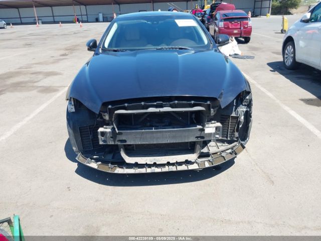 2016 JAGUAR XJ SAJWA2G76G8V97013 Photo 5